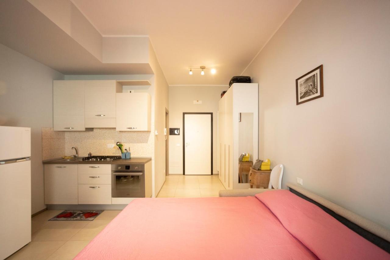 La Casa Degli Angeli Apartment Salerno Bagian luar foto