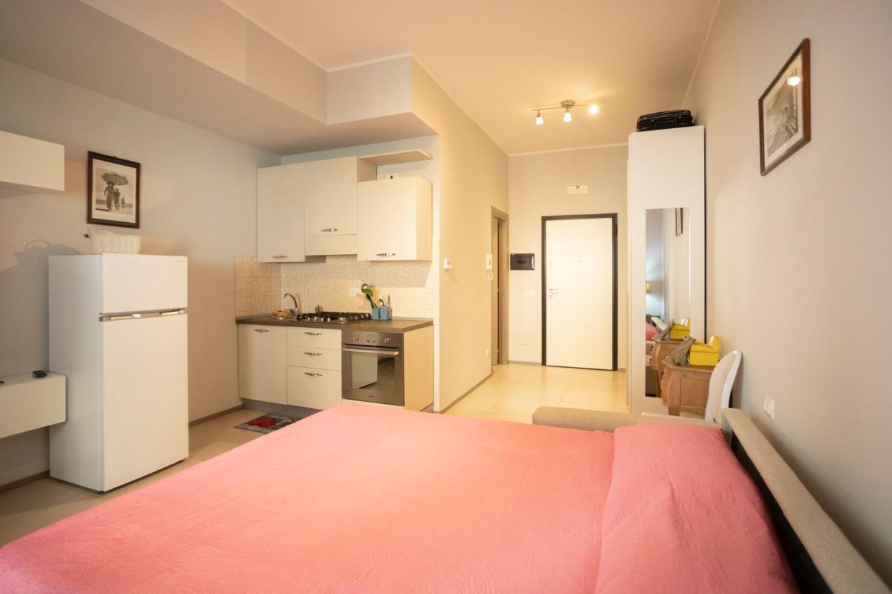La Casa Degli Angeli Apartment Salerno Bagian luar foto